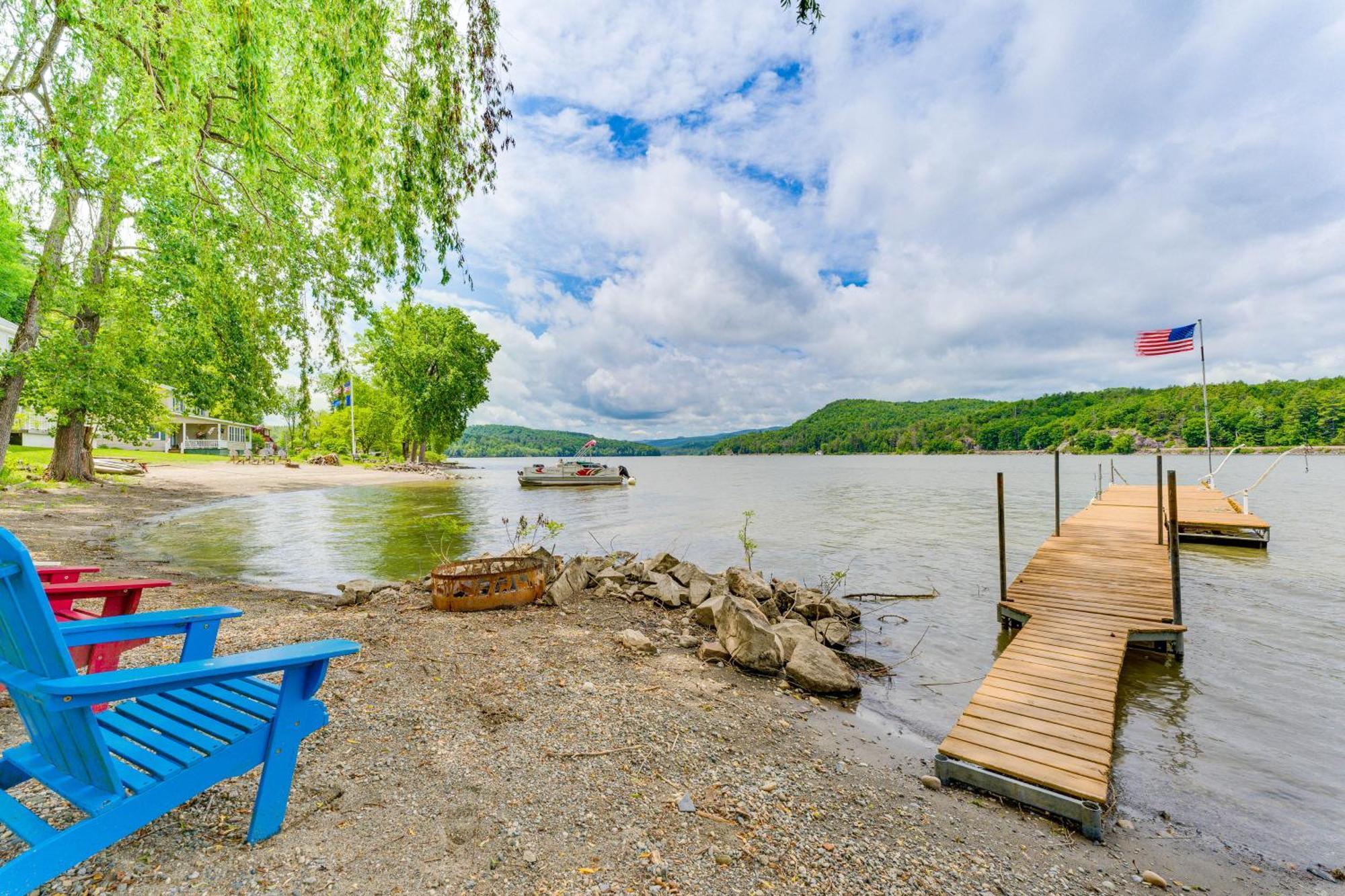 Waterfront Home On Lake Champlain With Dock And Kayaks Orwell Exterior photo